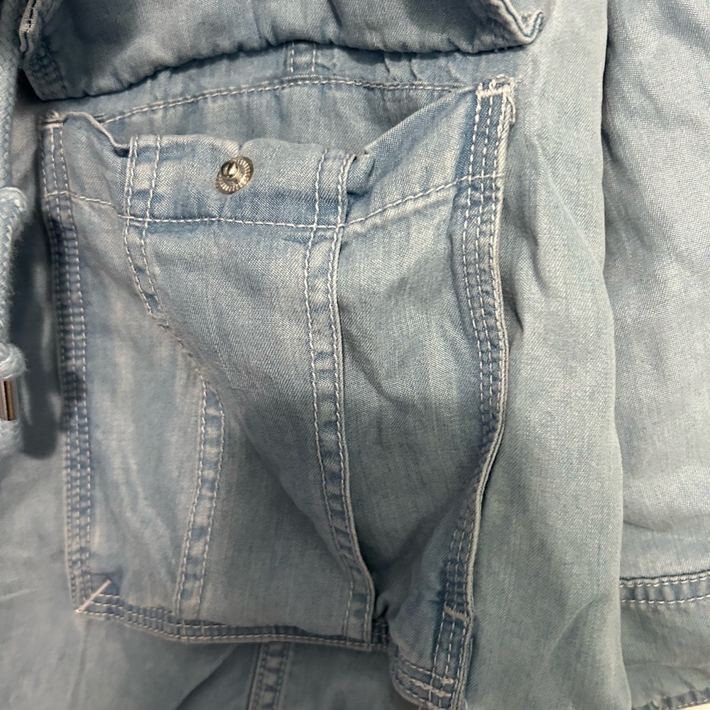 jacket - Picture 3 of 8